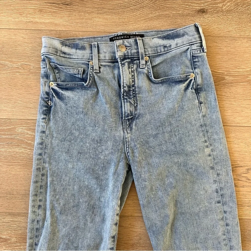 Veronica Beard Ryleigh High Rise Slim Straight Jeans in Vail Wash Sz 28